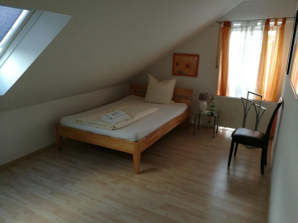 Hotel Zur Dicken Eiche Munster  Esterno foto