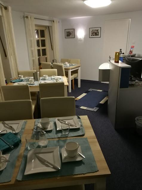 Hotel Zur Dicken Eiche Munster  Esterno foto